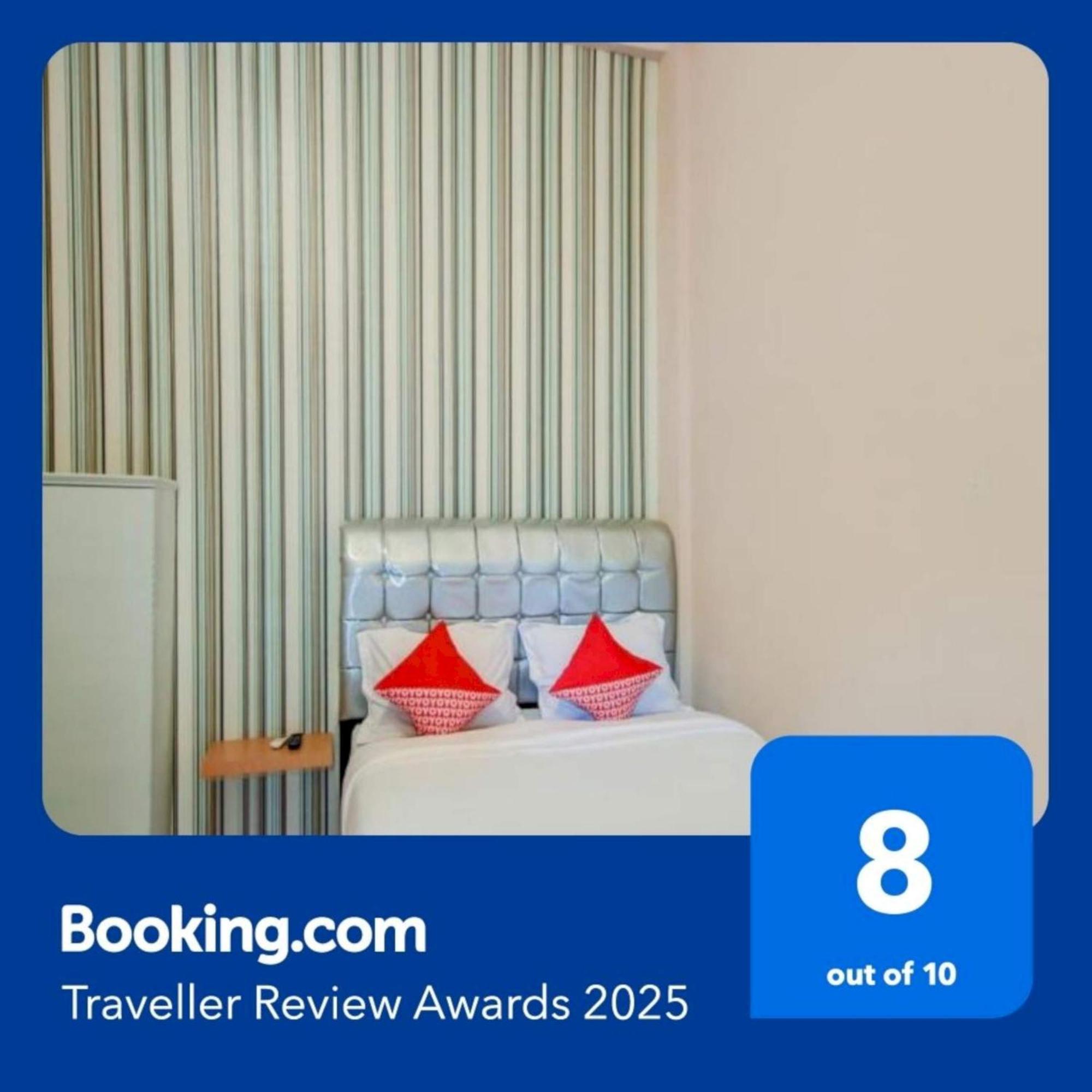 Oyo 3389 Sonya Homestay Syariah Tebing Tinggi Екстер'єр фото